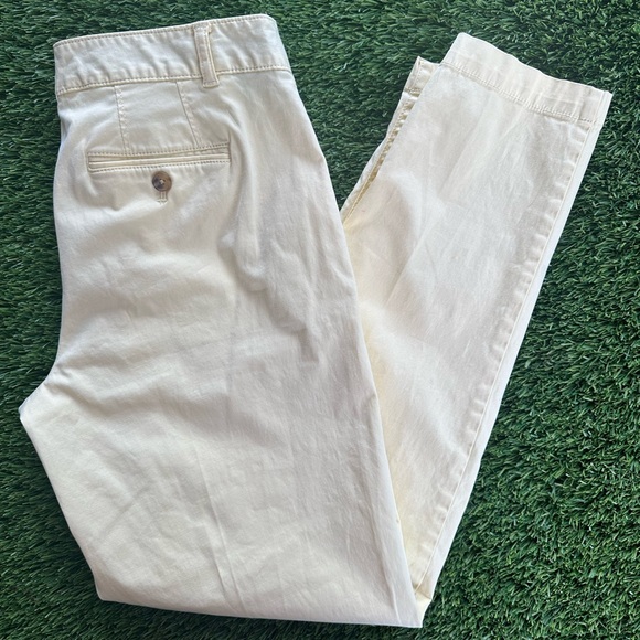Talbots the weekend chino in yellow women’s size 4. - Picture 2 of 6